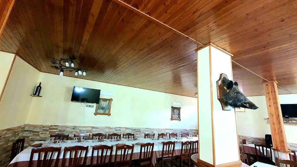 Trattoria e Macelleria Lombardo Marianna_Pavigliana_slider_image_1