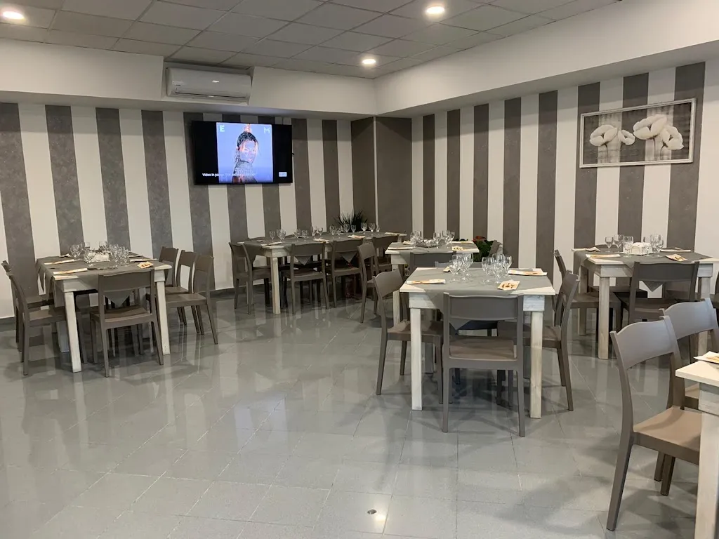 Strapizzami by Lori restaurant in Petronà