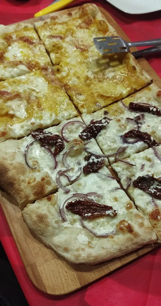 Menu_Pizzeria Bucine_Piane Crati_immagine_3