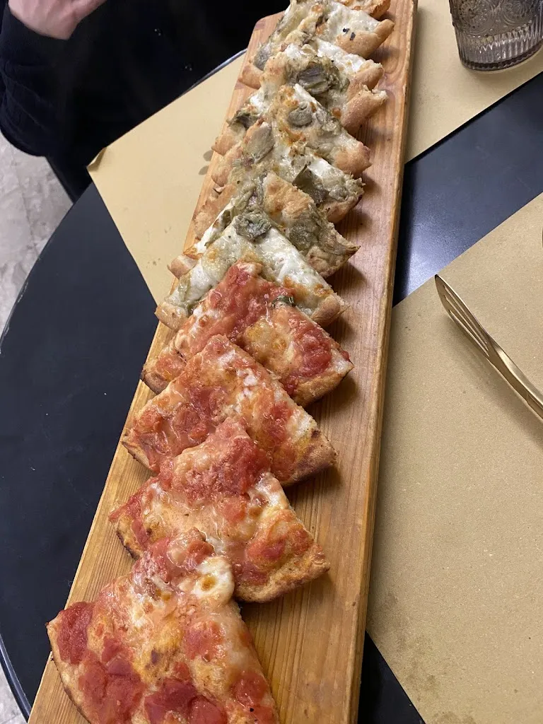 Bar Pizzeria Silvestri_Cupello_slider_image_2