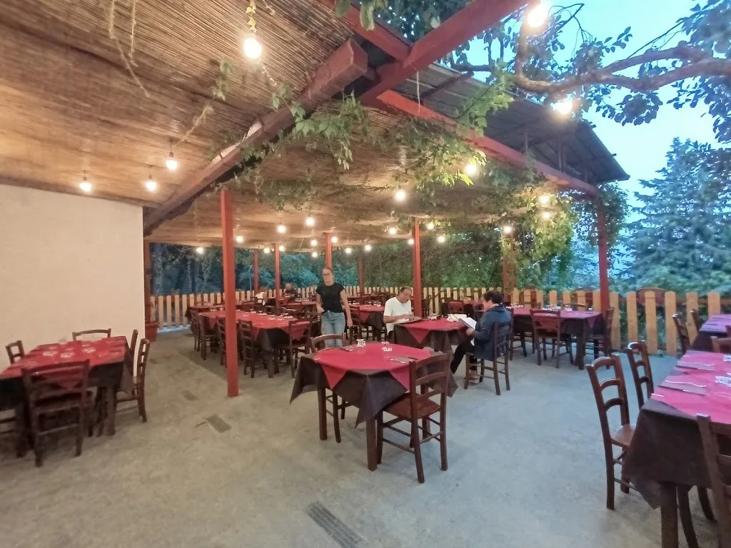 Da Celeste restaurant in Plataci