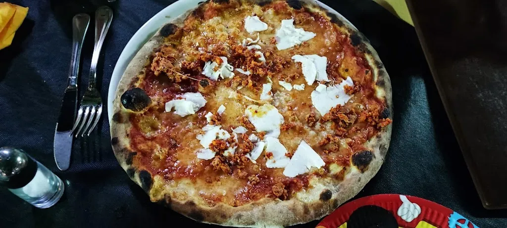 Marvin Schröder_Yilinda Park - Ristorante Pizzeria Sala Ricevimenti_Plataci_review