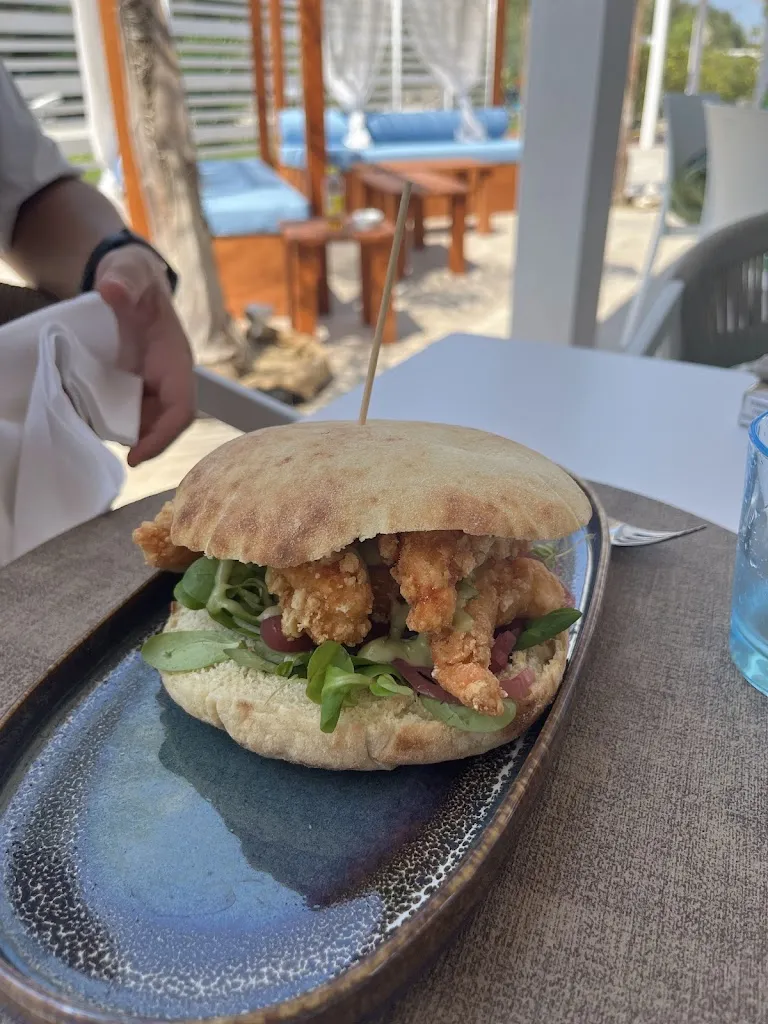 Rocky Beach_Portigliola_slider_image_3