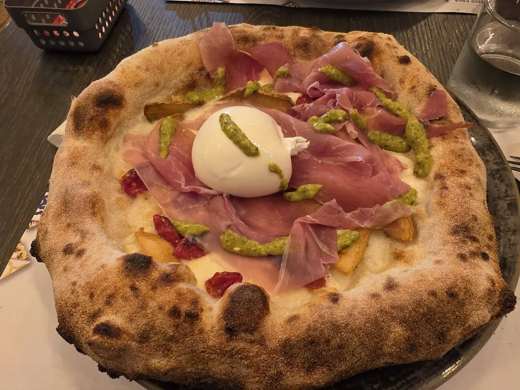 Pizzeria fondacaro_Palmi_slider_image_3