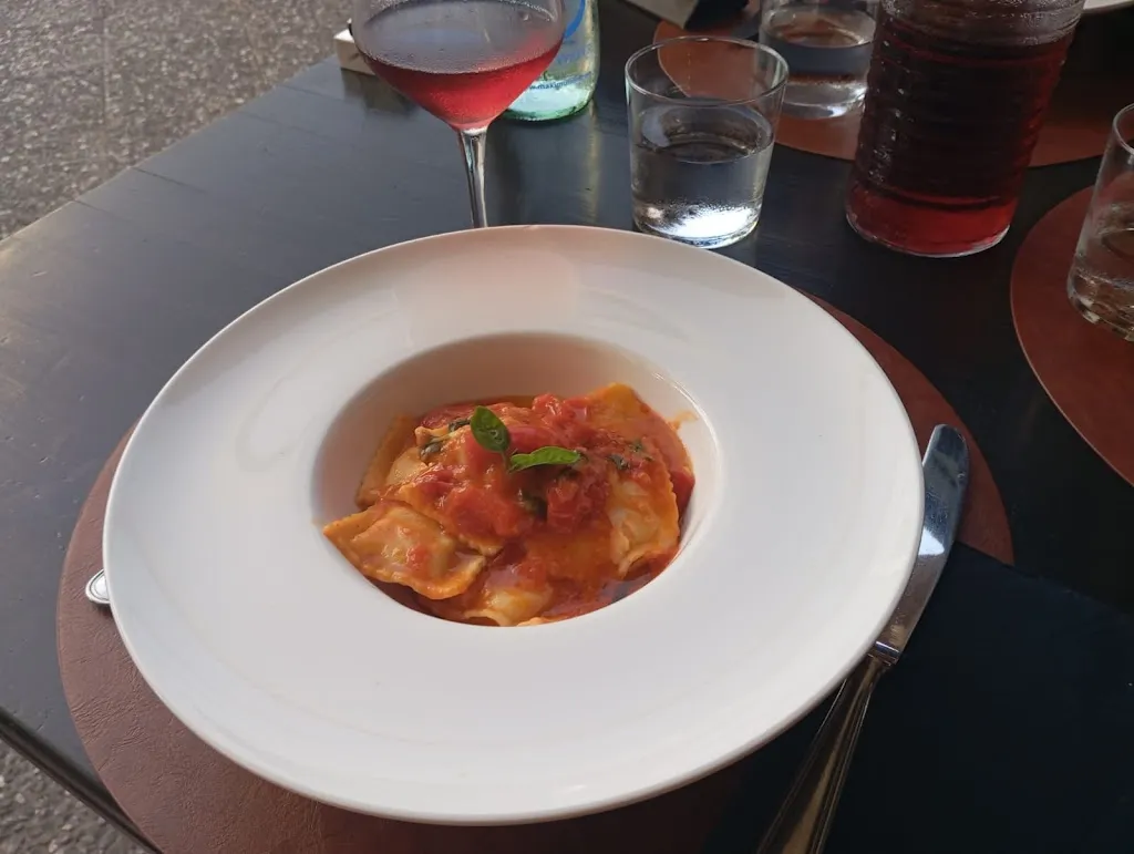 Tomson_Tempête_Palmi_review