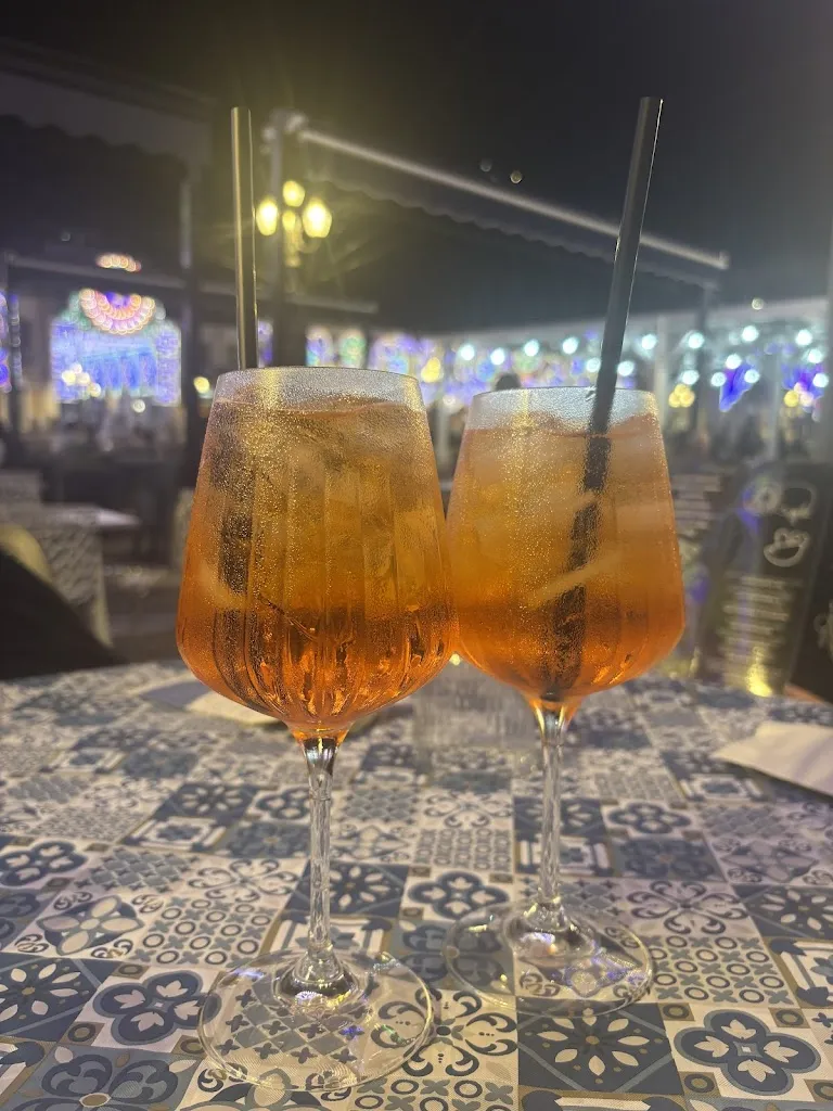 Desi_Mon Amour Lounge Bar_Palmi_review