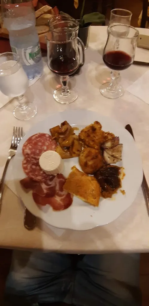 Ristorante Pizzeria Sant'Elia_Palmi_slider_image_3