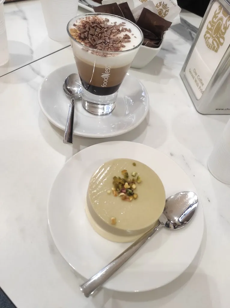 C House Cafè Milano_Palmi_slider_image_3