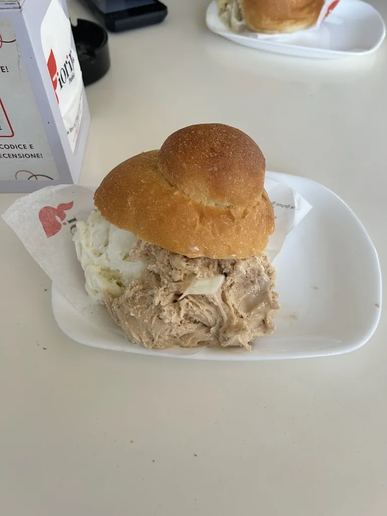 Ludivine Coello_Pasticceria Fiorino_Palmi_review