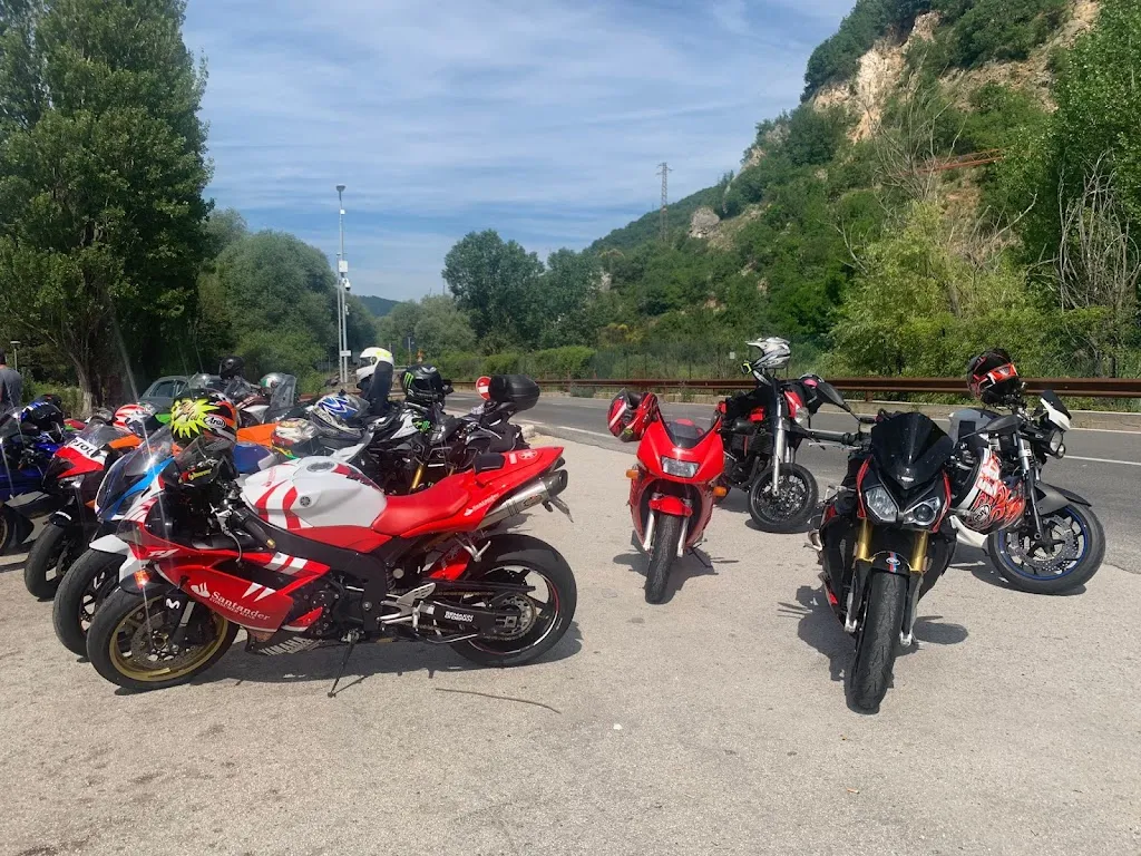 Gianluca Tammaro_Bar Arno_Fano Adriano_review