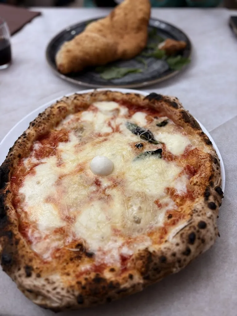 Ahmed Shaaban_Neapolis Pizzeria Verace Napoletana_Polistena_review