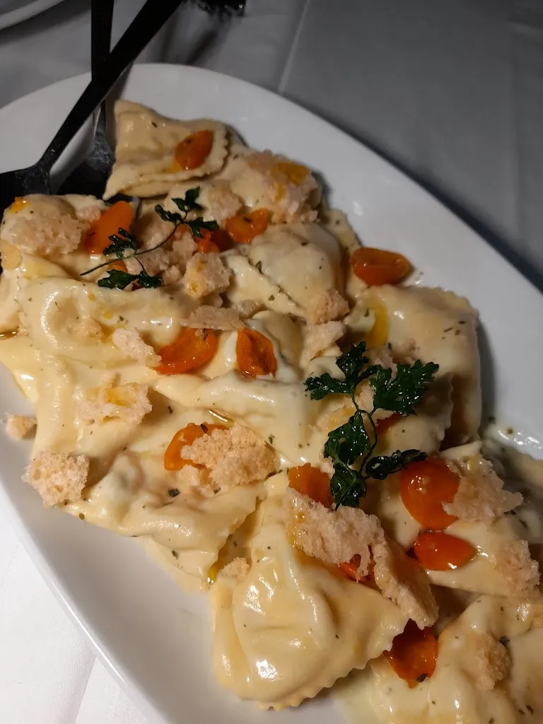 Jennifer Stevens_Sulla Collina ristorante-pizzeria_Elice_review