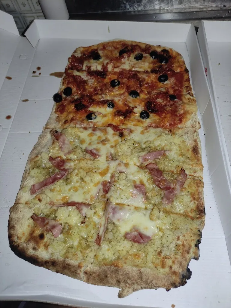 Pizzeria La Bussola_Polistena_slider_image_2