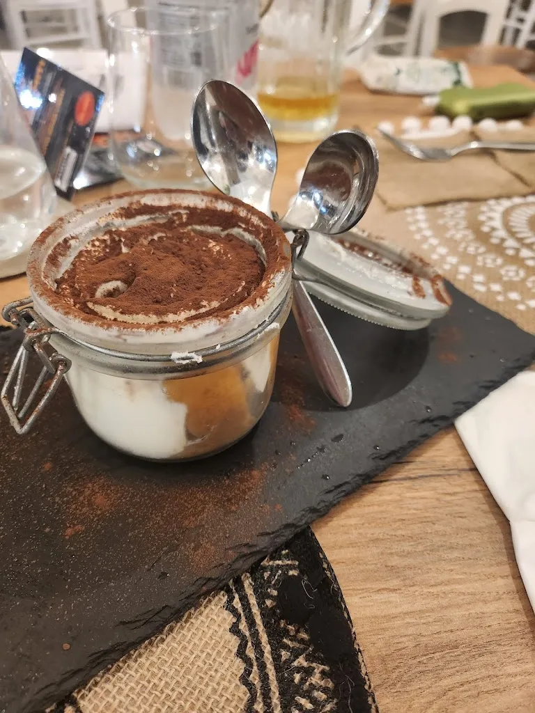 Roberta Pugliese_Evoli Pizzeria Lounge bar_Polistena_review