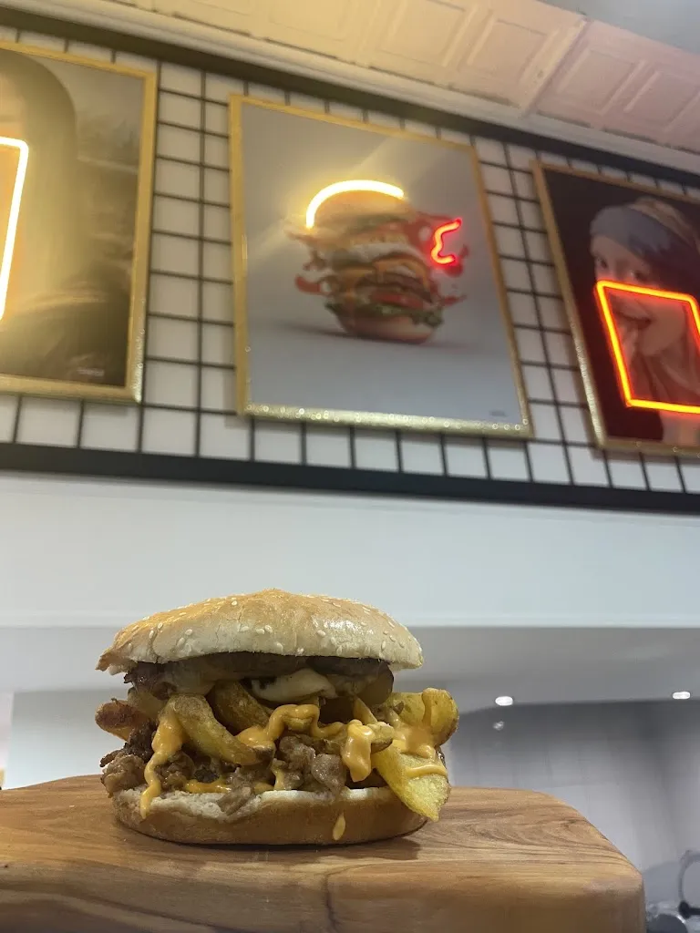 Reverse_Polistena_slider_image_2