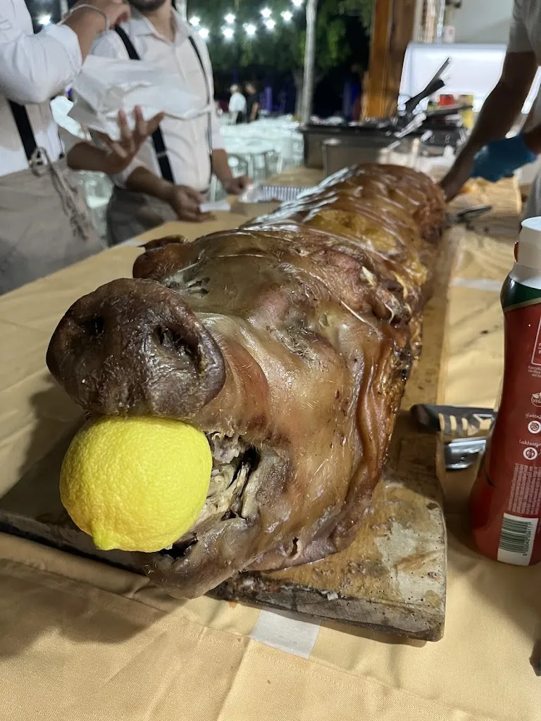 David Becker_L 'Oasi In Piazza_Riace_review