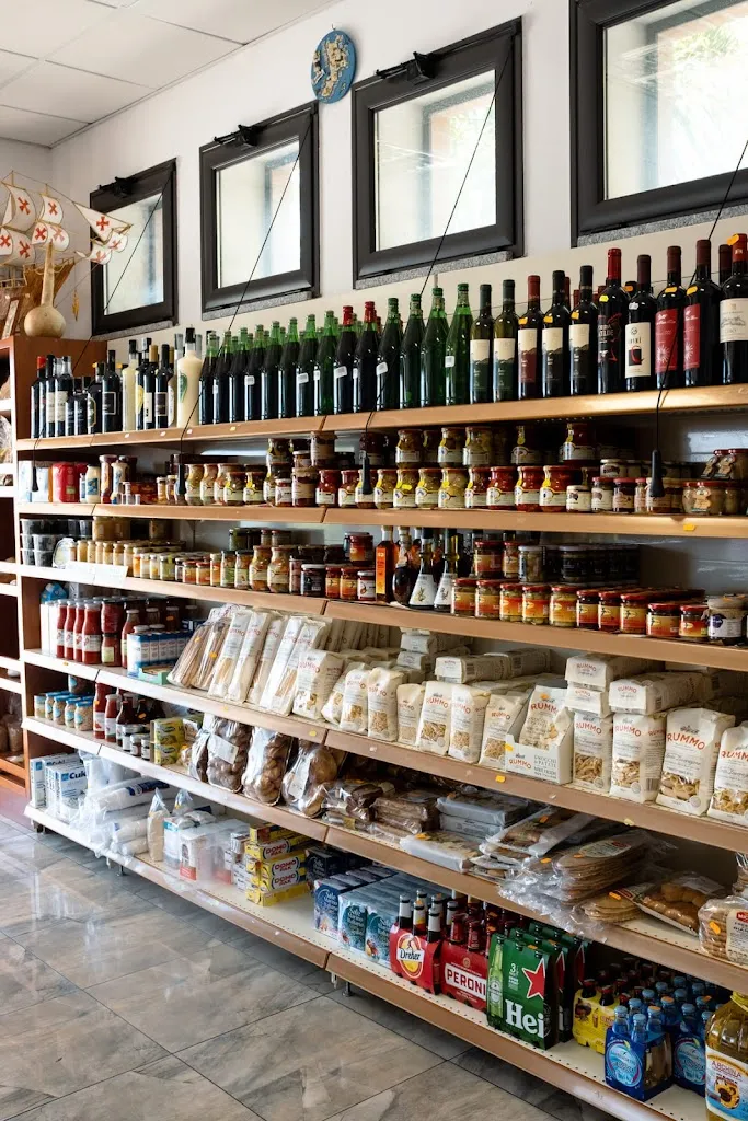 Salumificio Chillino Riace Antonio & Figlie - Prodotti tipici calabresi_Riace Marina_slider_image_2