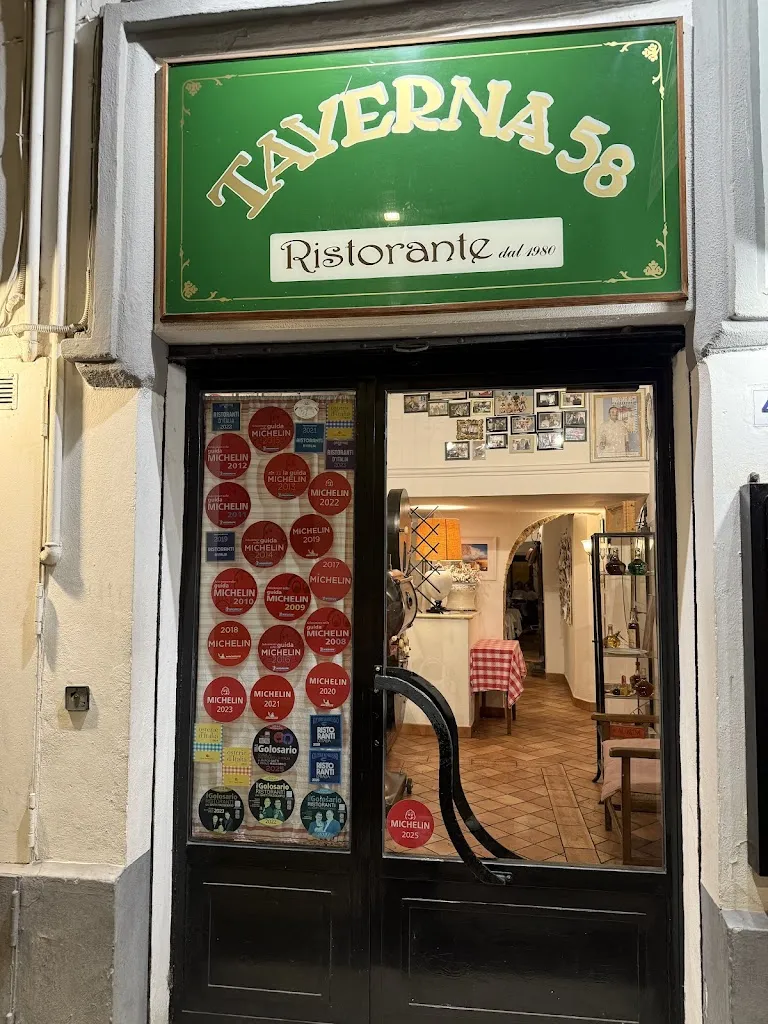 Taverna 58 restaurant in Elice