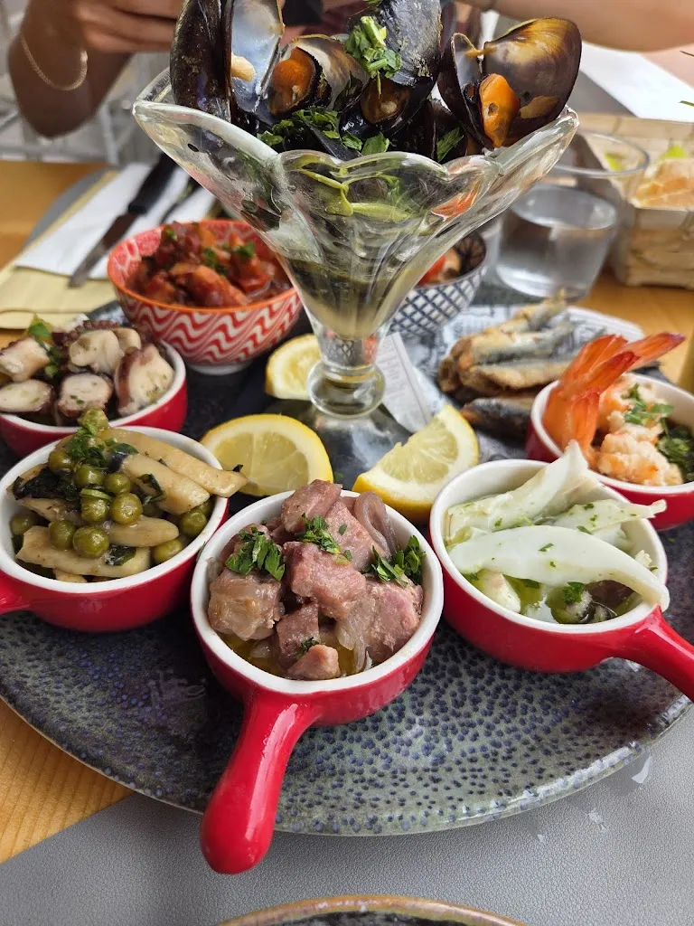 Trattoria Andujamo_Praia a Mare_slider_image_3