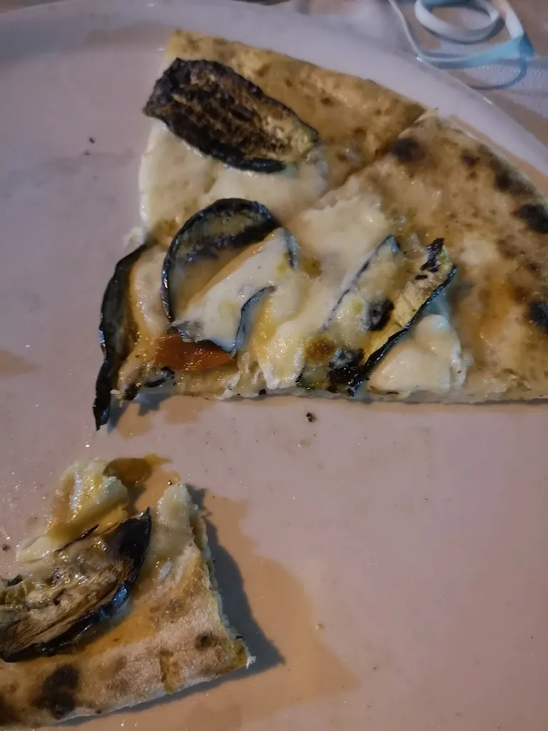 Ralf Günter Reimann_Madrigale Pub_Praia a Mare_review