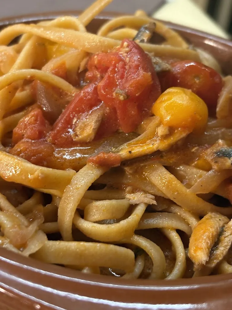 annalisa crudo_Terramari Bar trattoria pizzeria_Ricadi_reseña