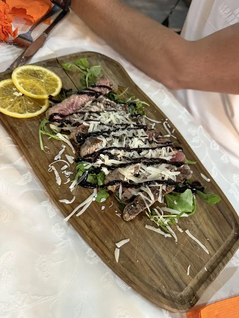 Ristorante Pizzeria l'Arancio_Ricadi_slider_image_3