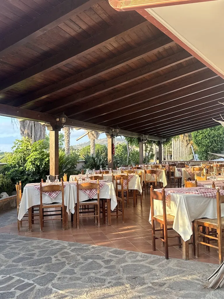 A Turri restaurant in Ricadi