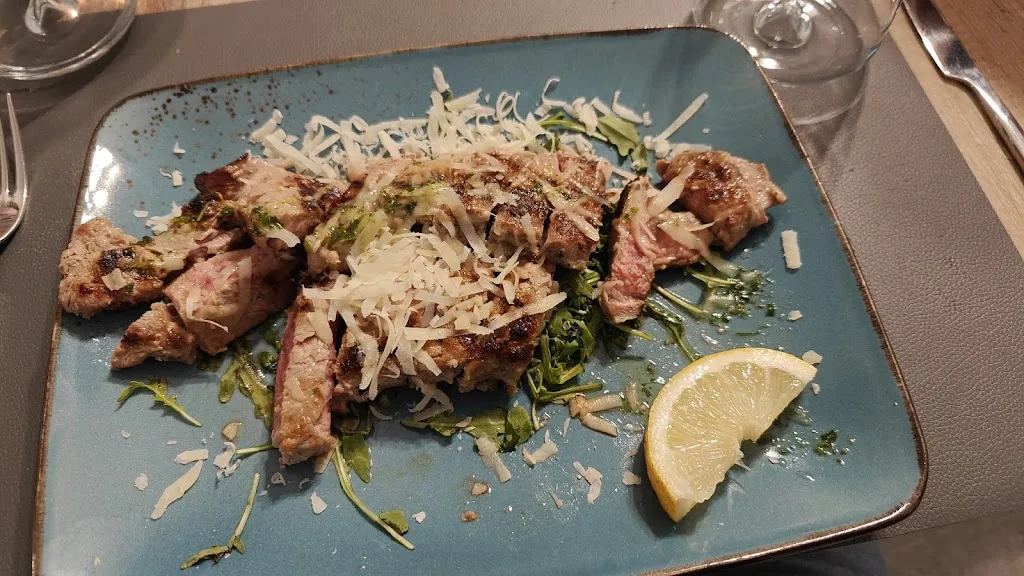 Da Attilio Osteria Moderna restaurant in Rocca di Neto