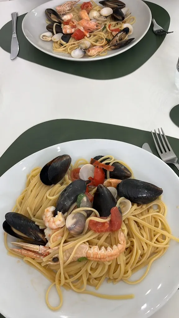 BLERIM BARDHAJ_Ristorante-Pinseria Il Magnifico_Rocca di Neto_review