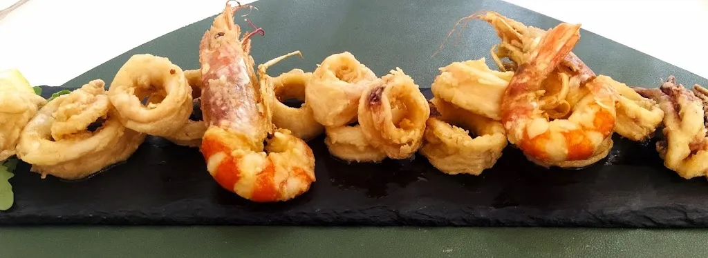 Ristorante-Pinseria Il Magnifico_Rocca di Neto_slider_image_3