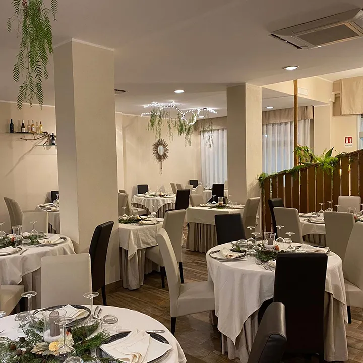 Arnò Ristorante e Pinseria restaurant in Rocca di Neto