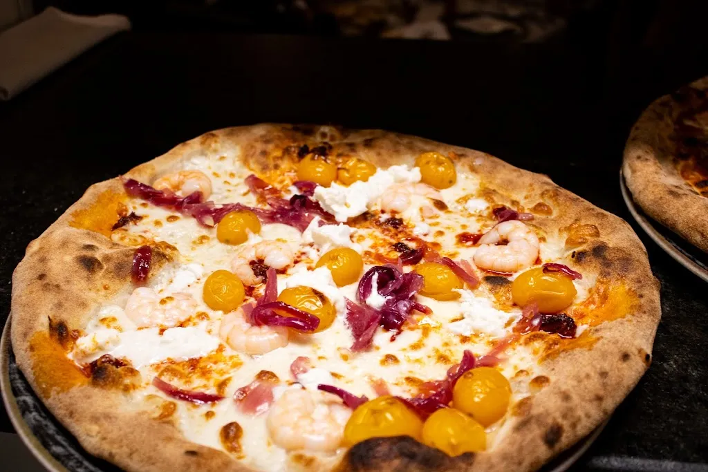 Arnò Ristorante e Pinseria_Rocca di Neto_slider_image_3