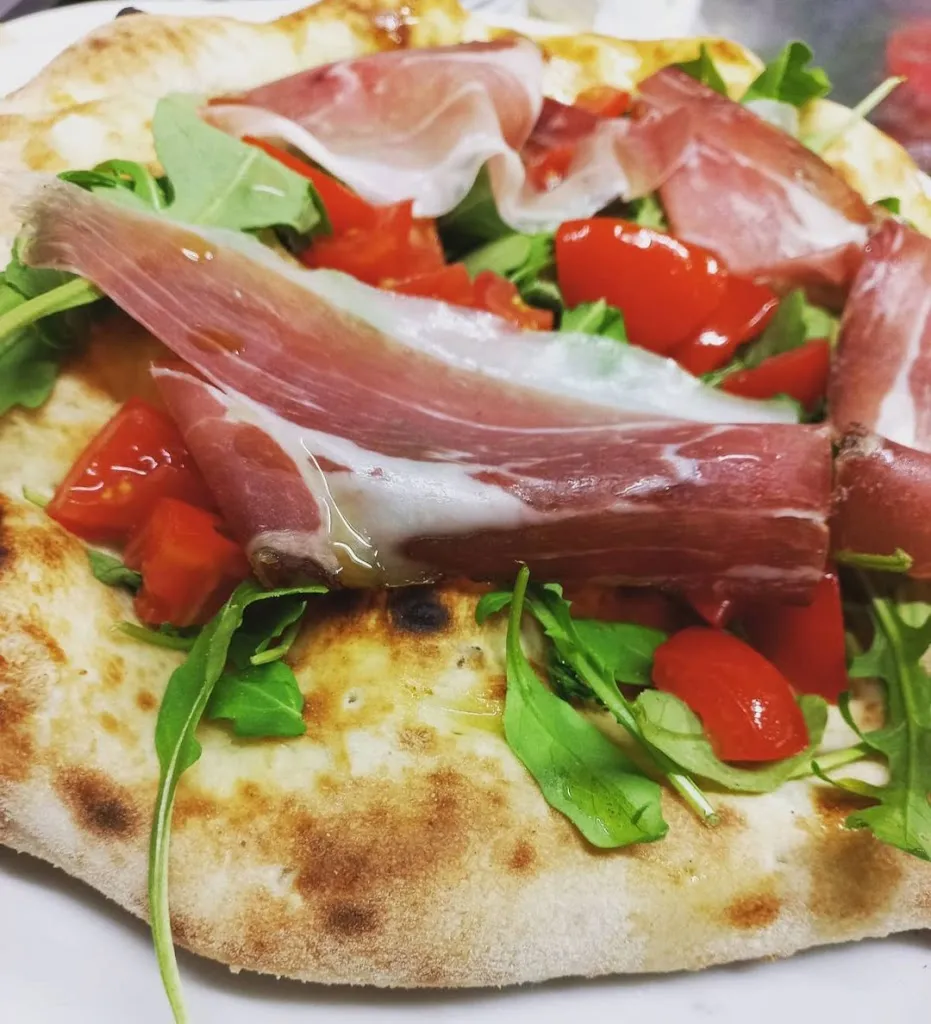 Vecchia Roma 1979_Rocca di Neto_slider_image_3