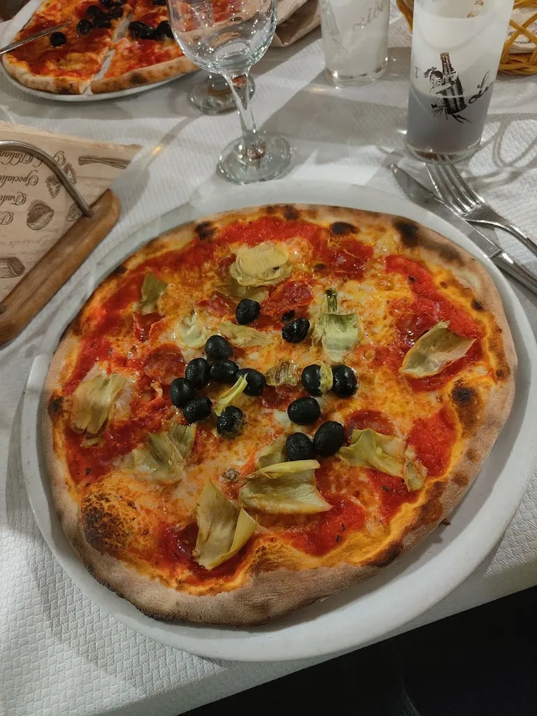 Menu_Pizzeria La Contrada_Rocca di Neto_image_3