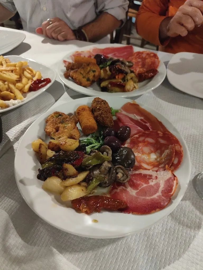 Pizzeria La Contrada_Rocca di Neto_slider_image_3