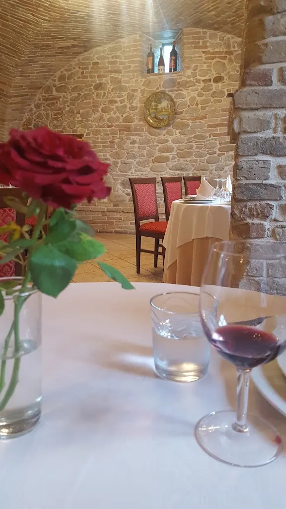 Simone Antonioli_La Luna Nel Pozzo_Elice_review