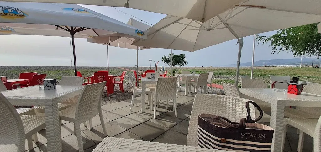 Romano Tagliati_frontemare beach_Rocca Imperiale_review