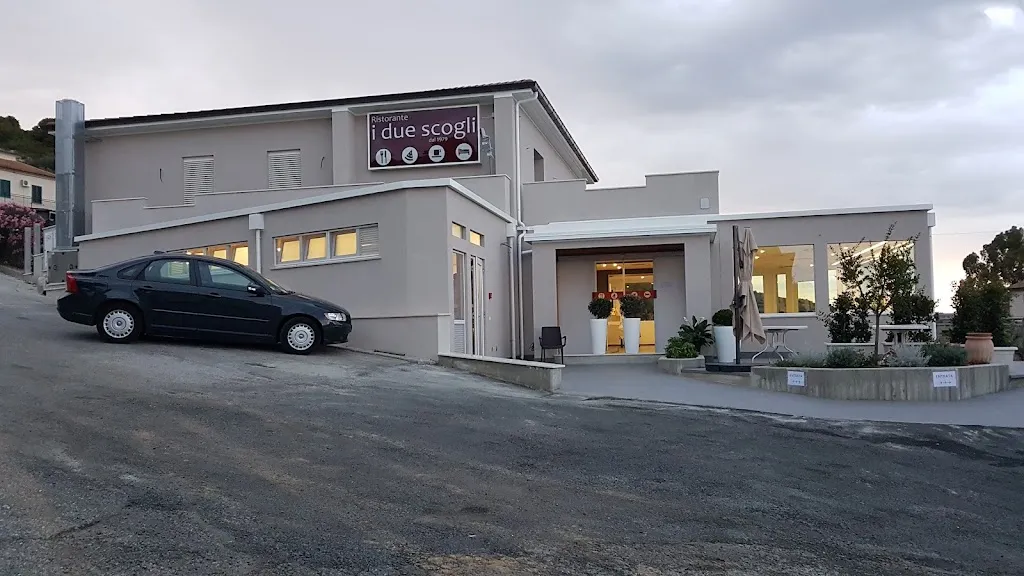 Ristorante I Due Scogli_Rocca Imperiale_slider_image_1