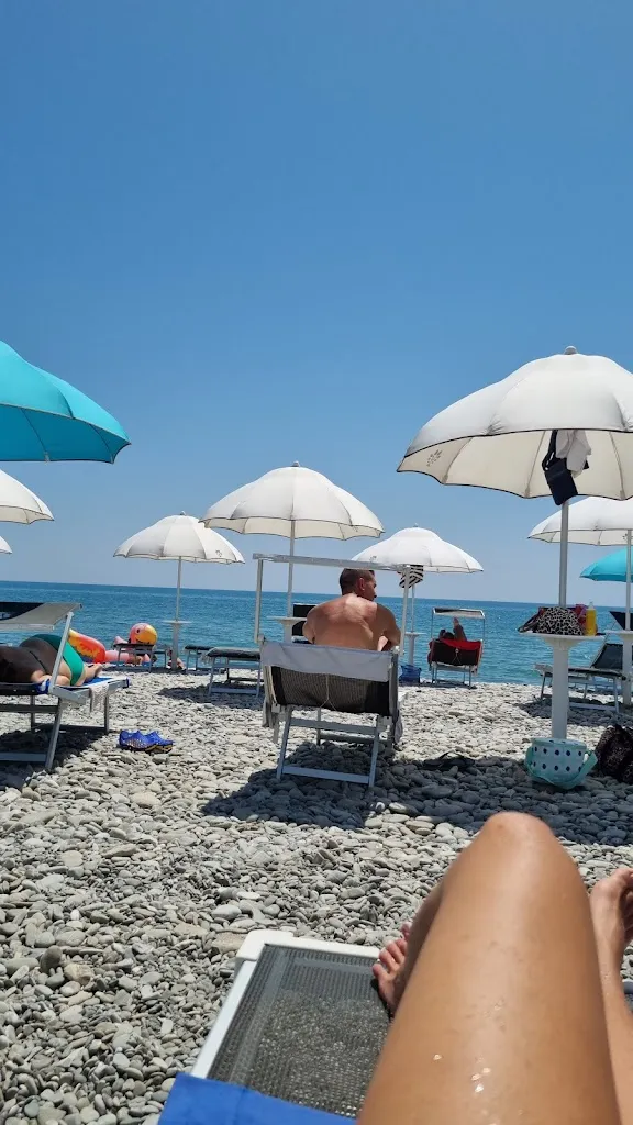 valentina milione_Stabilimento balneare - Ristorante, Copacabana Beach Club_Rocca Imperiale_review