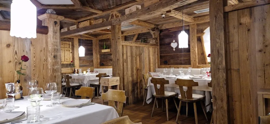 AdlerKeller_Corvara_slider_image_3