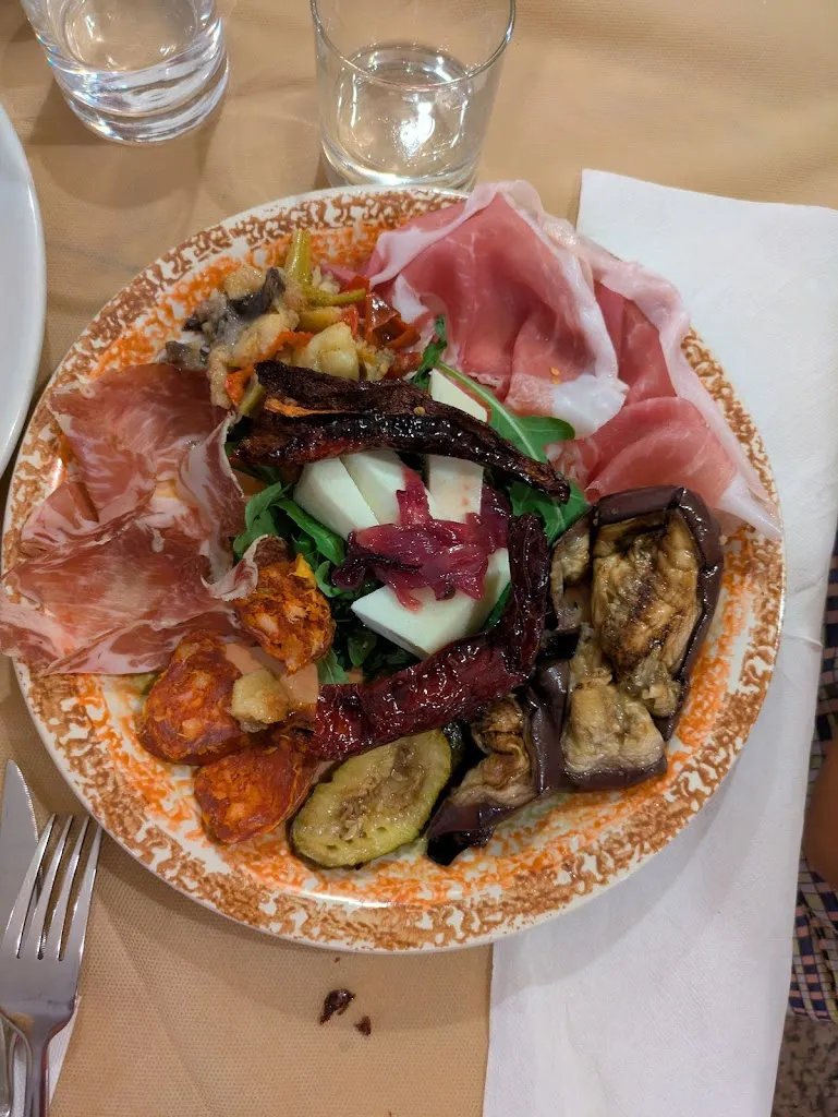 Mary Cassano_Il Coccodrillo Ristorante Pizzeria Burgeria_Rocca Imperiale_review