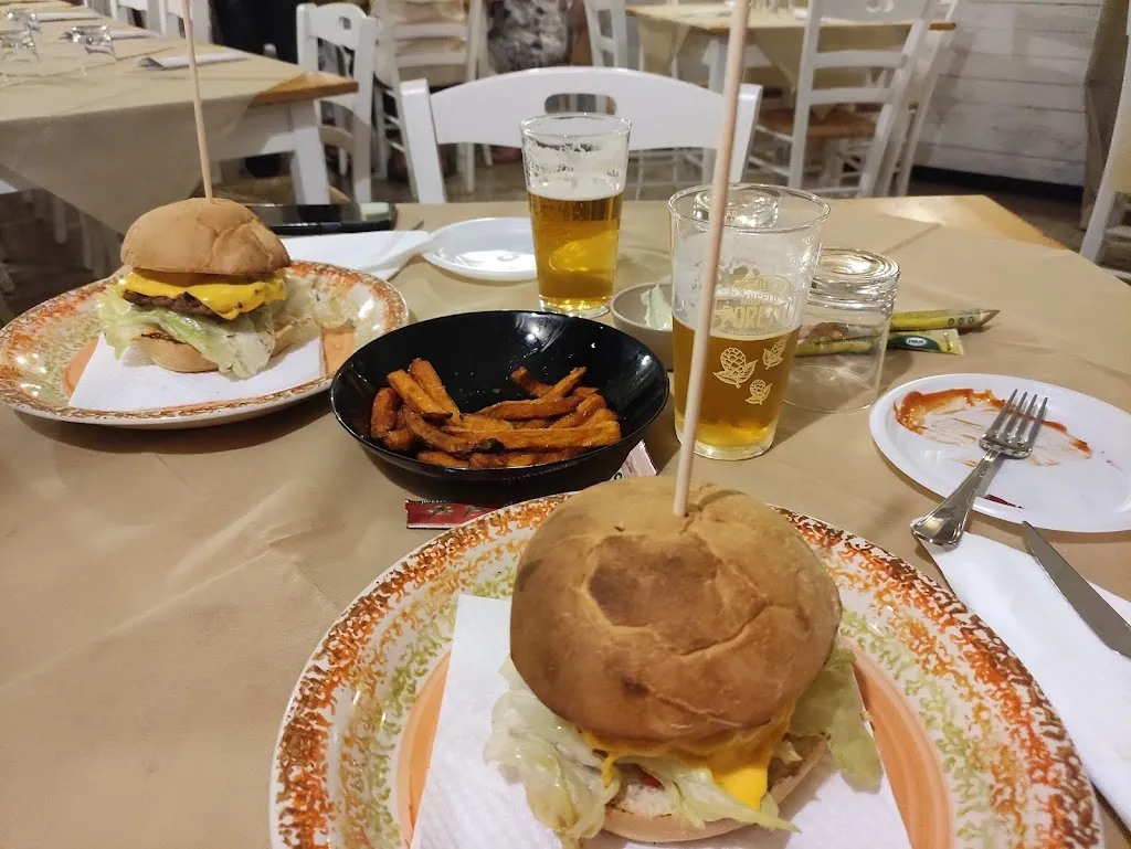 Il Coccodrillo Ristorante Pizzeria Burgeria_Rocca Imperiale_slider_image_2