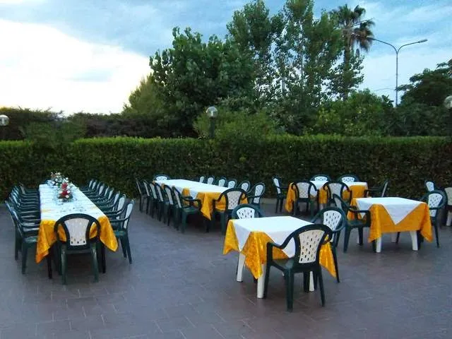 Ristorante Pizzeria La Baia_Rocca Imperiale_slider_image_1