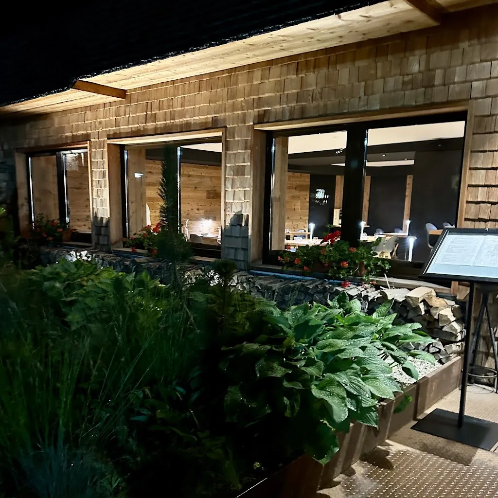 Birthe Barner-Hansen_L´ostì Corvara_Corvara_review