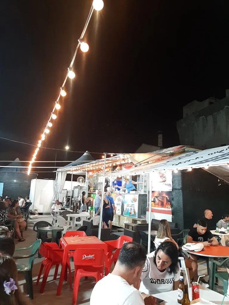 Paninoteca Da Silvio restaurant in Rocca Imperiale Marina