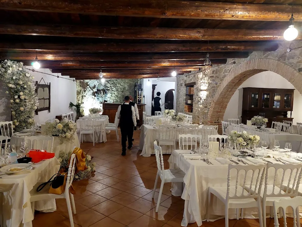 Tenuta Pietra Di Fonte - Ristorante - Ricevimenti_Roccella Ionica_slider_image_1