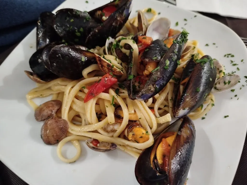 Alla salute_Roccella Ionica_slider_image_3