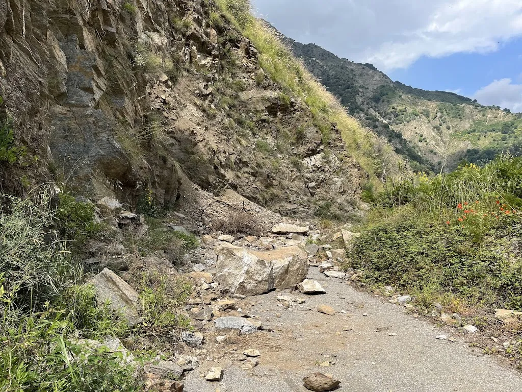 Michal T._Roghudi Vecchio_Roghudi_review