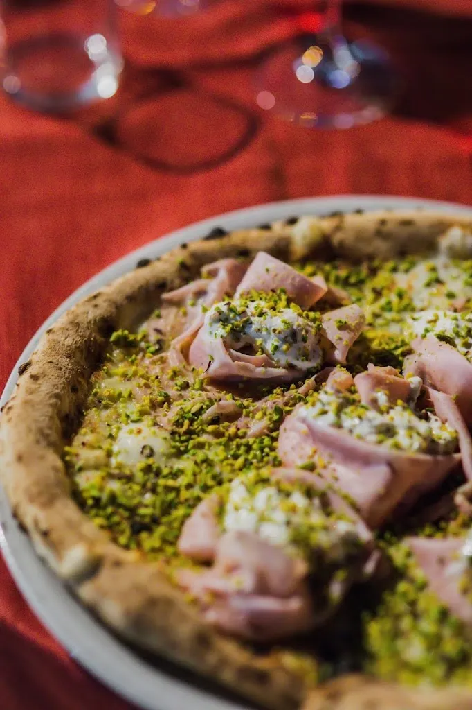 Canonici pizzeria & restaurant_Roccelletta_slider_image_2