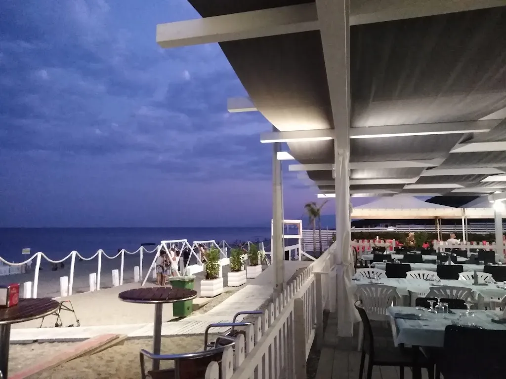 Lido Aquatica restaurant in Roccelletta